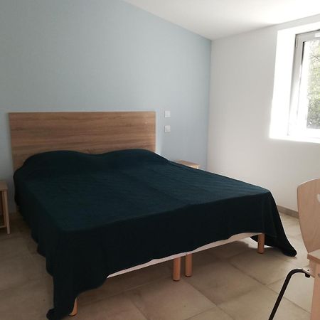 La Borderie - Maison Des Randonnees - Gite Etape - Gite De Groupe Vairé Habitación foto
