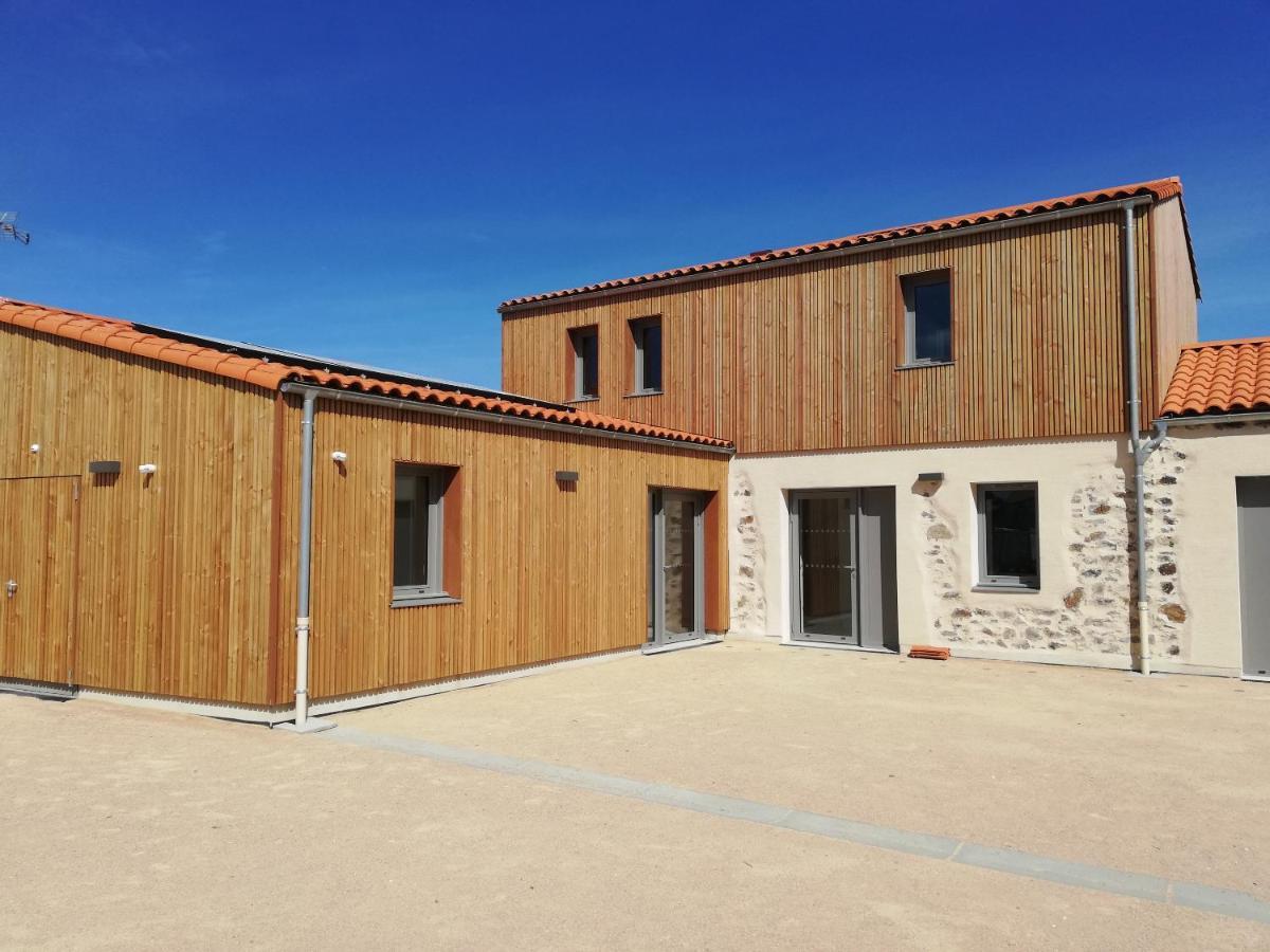 La Borderie - Maison Des Randonnees - Gite Etape - Gite De Groupe Vairé Exterior foto